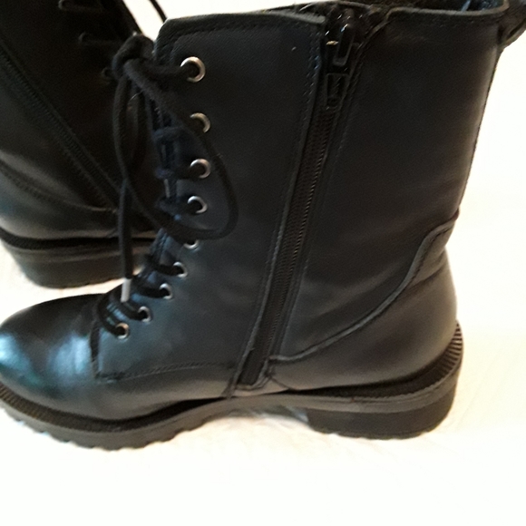 Steve Madden Rucker Combat Boots - Picture 5 of 9